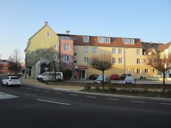hotel zum weissen ross