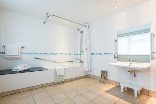 holiday inn chester south by ihg