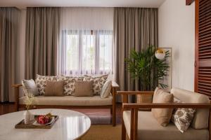 amanjaya pancam suites hotel