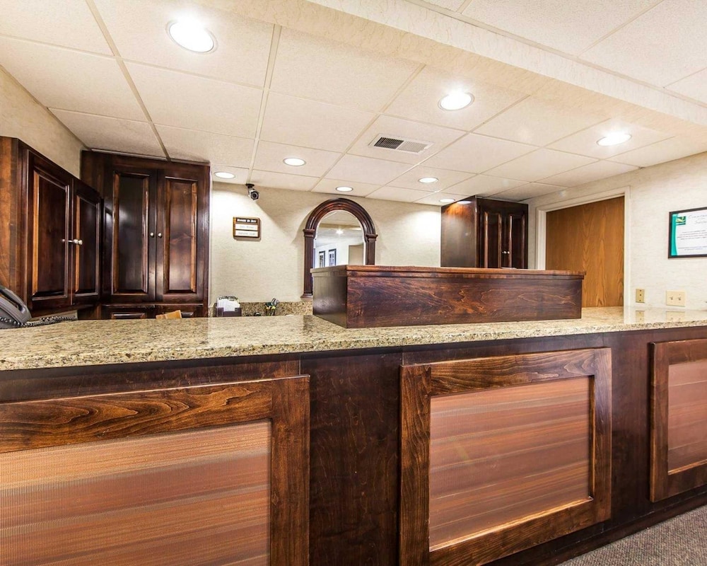 Quality Inn,Laurelville>>Chillicothe,3 star