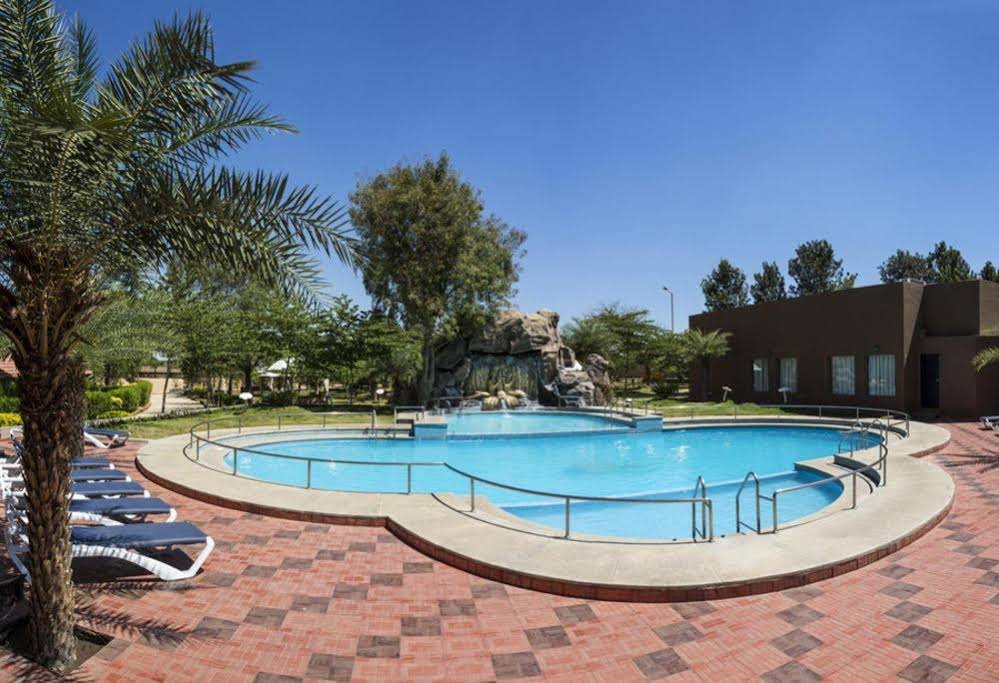 golden amoon resort