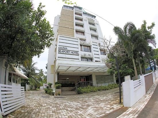 Cochin Seaport Hotel,Kochi>>Ernakulam,4 star