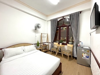 khach san tuong vy 1988