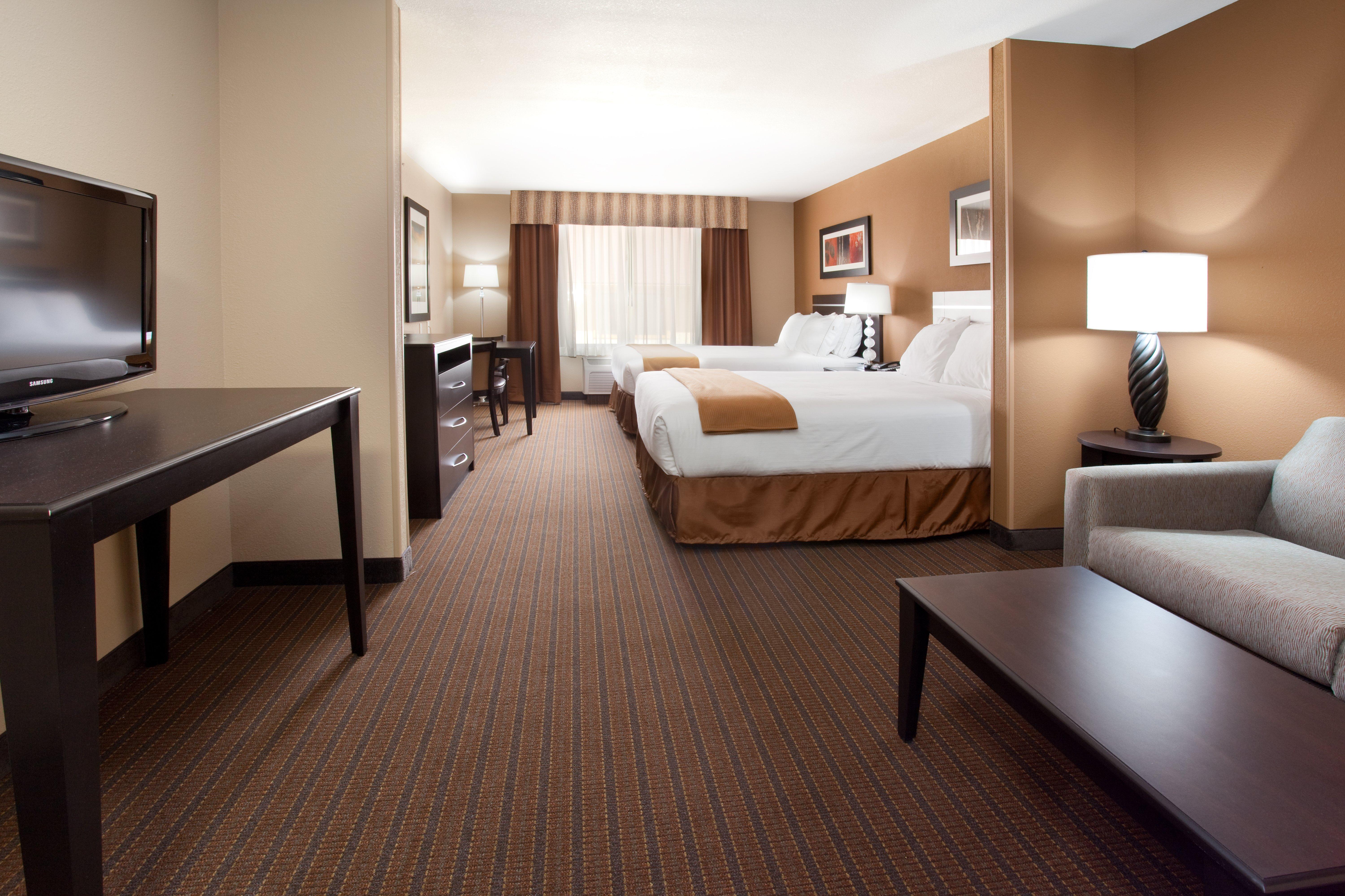 holiday inn express hotel and suites lamar by ihg