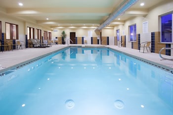 Holiday Inn Express Hotel & Suites Lamar By Ihg,Lamar>>La Junta,3 star