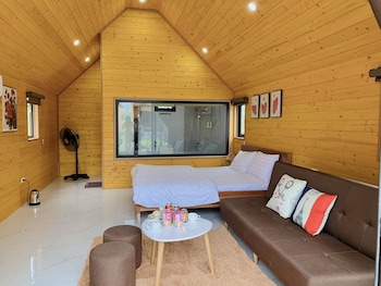 hoang yen garden ba vi