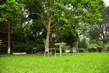 hoang yen garden ba vi