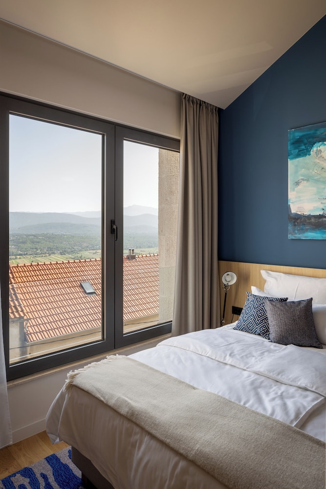 emotheo heritage hotel