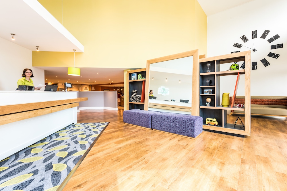 holiday inn lancaster by ihg