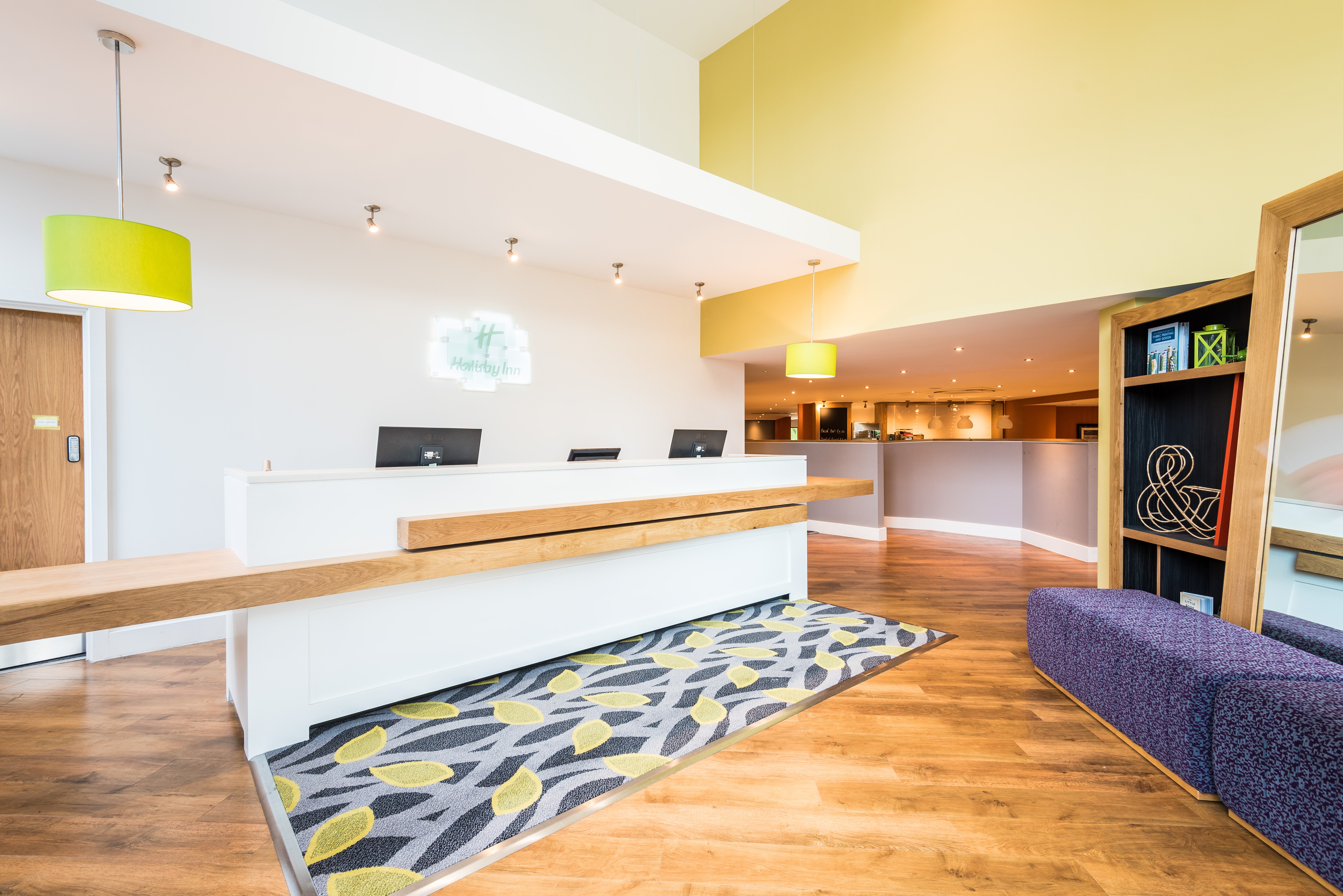 holiday inn lancaster by ihg