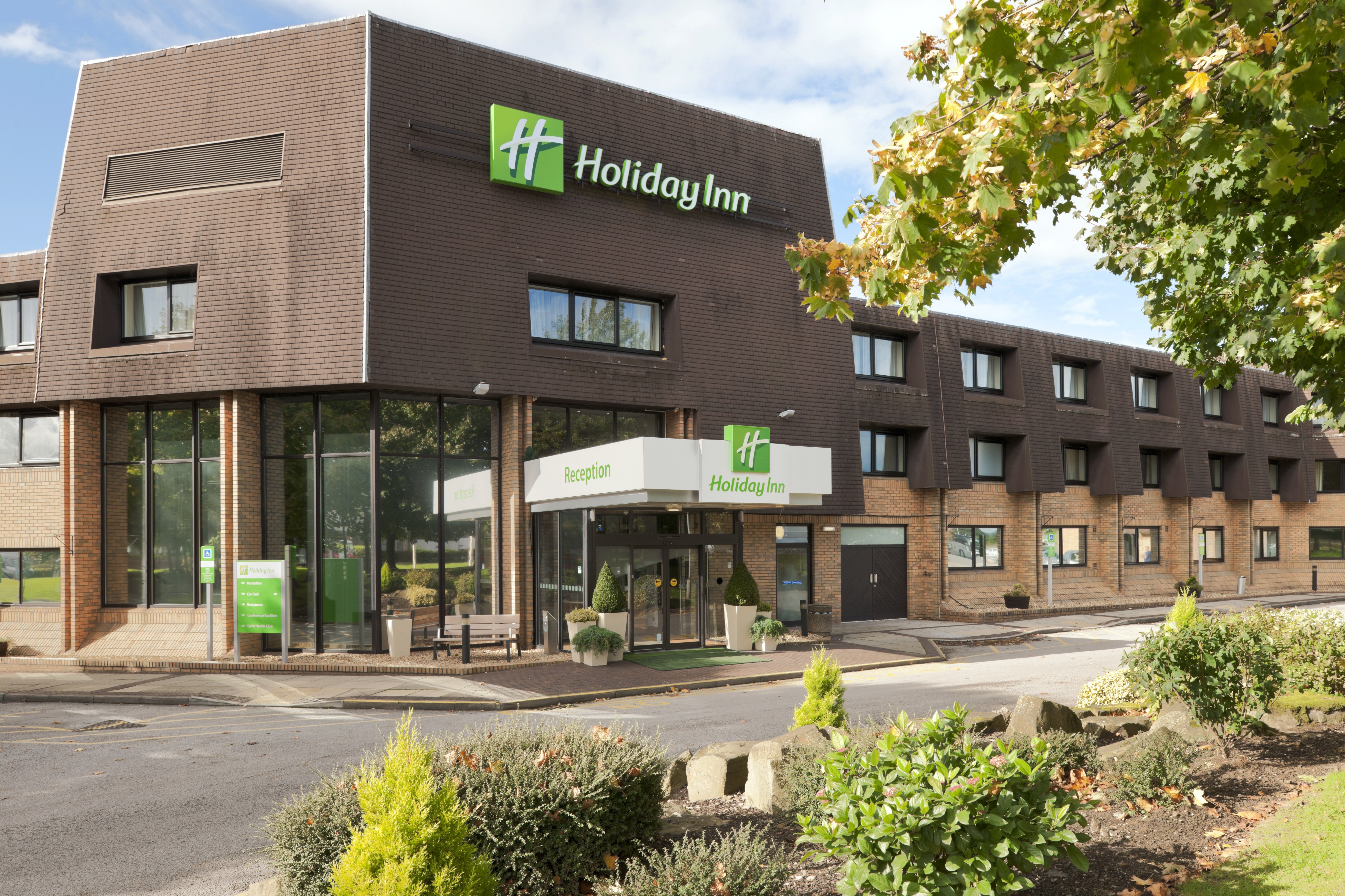 holiday inn lancaster by ihg
