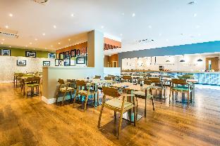 holiday inn lancaster by ihg