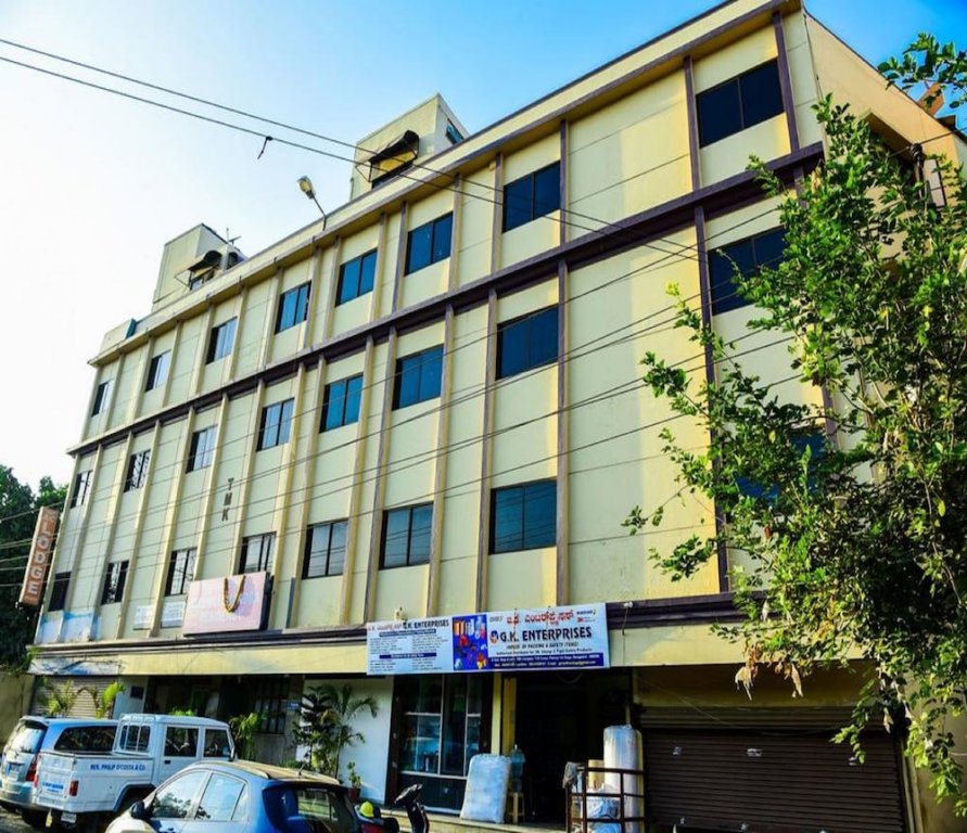 Blue Lotus Residency,India>>Bengaluru,2 star