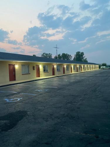 new budget inn