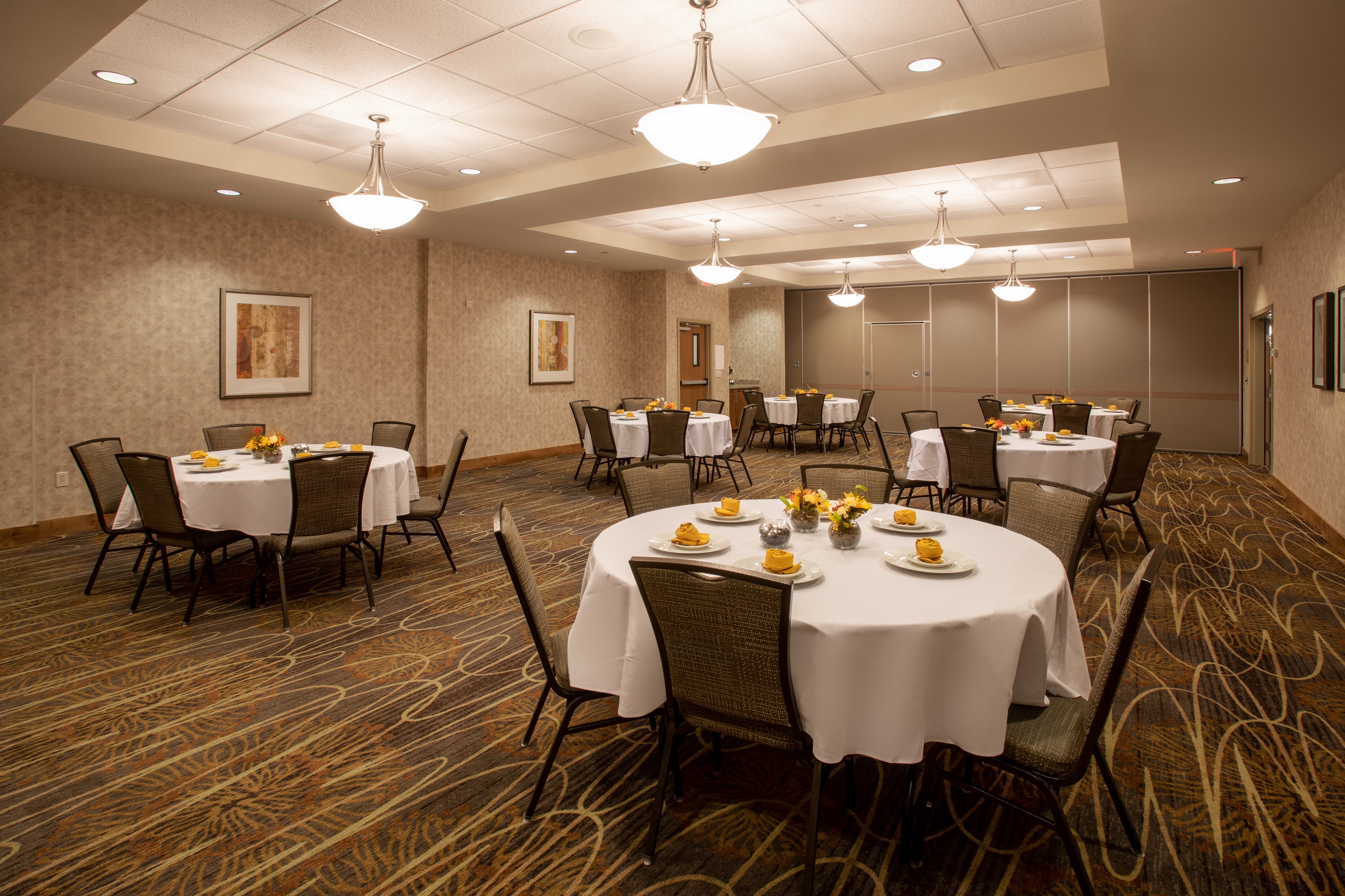 holiday inn laramie by ihg