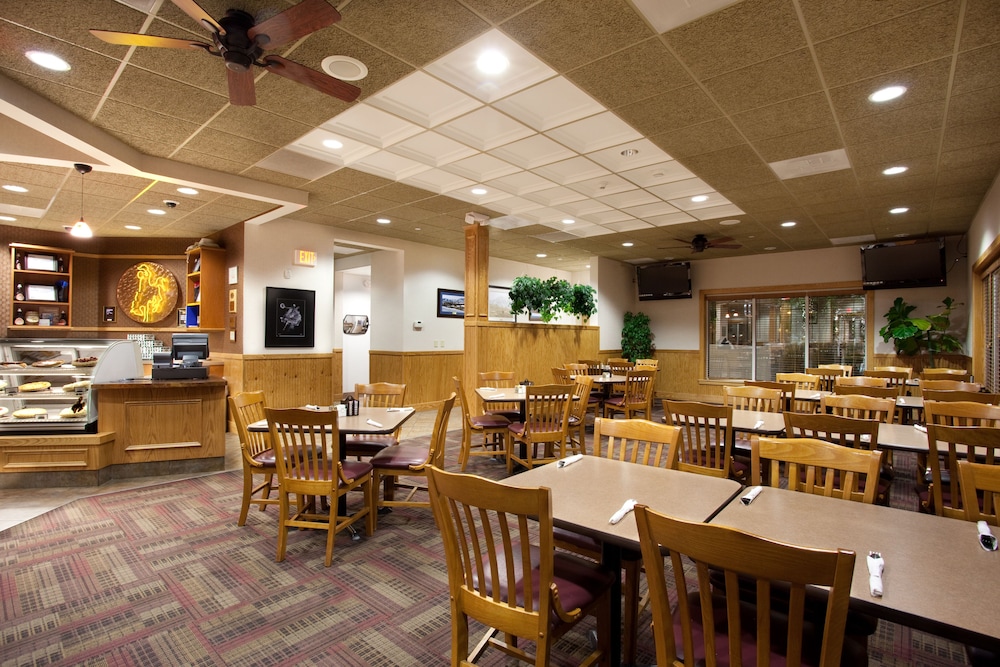holiday inn laramie by ihg