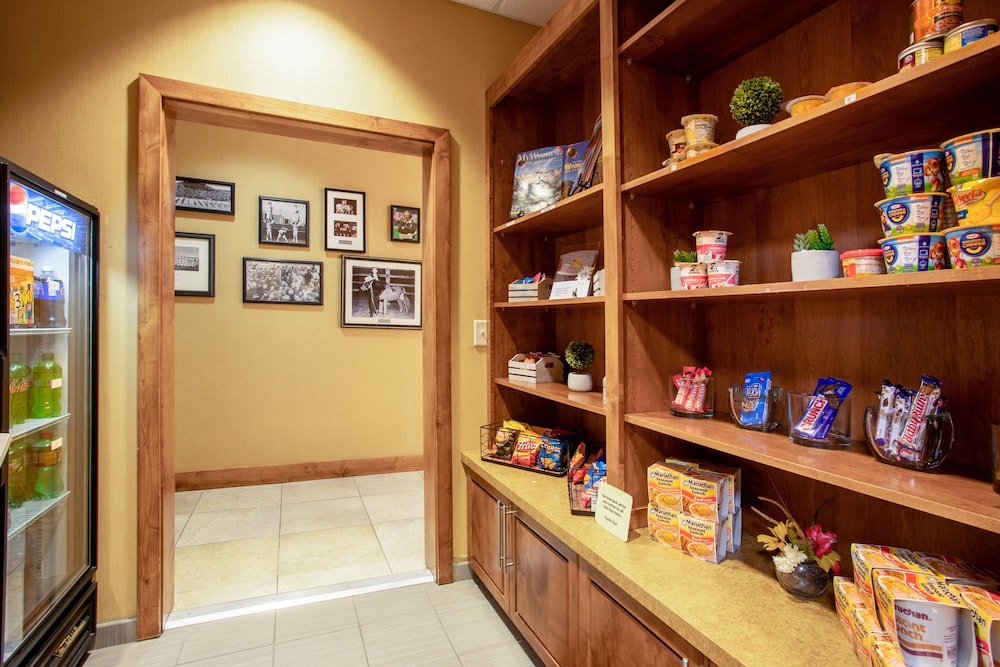holiday inn laramie by ihg