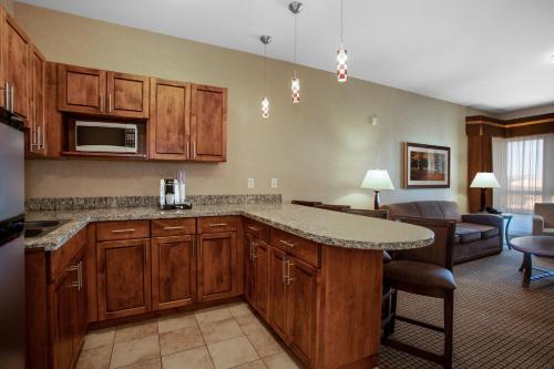 holiday inn laramie by ihg