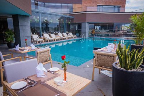 hotel barahi kathmandu