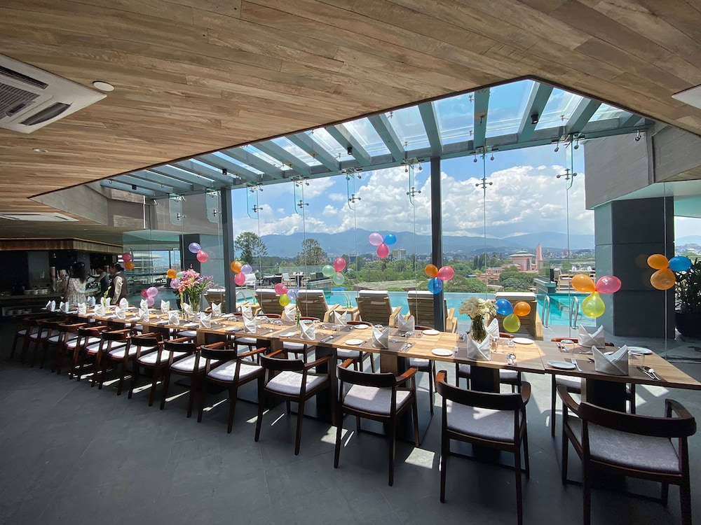 hotel barahi kathmandu