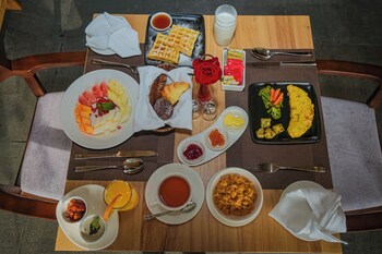 hotel barahi kathmandu