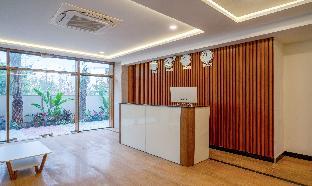 treebo purva crest gachibowli dlf