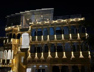 hotel lake star bistro