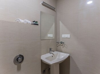 oyo 1534 hotel the archi
