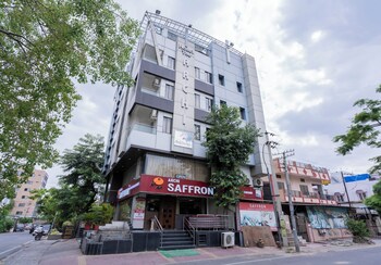oyo 1534 hotel the archi