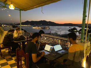 dreamyard udaipur hostel