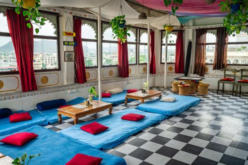 dreamyard udaipur hostel