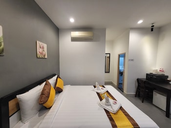 sun chakra boutique hotel