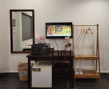 sun chakra boutique hotel