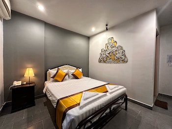 sun chakra boutique hotel