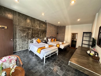 sun chakra boutique hotel