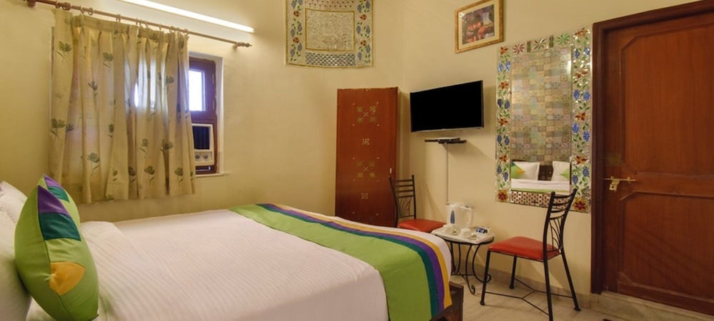 hotel radoli house