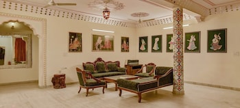 hotel radoli house