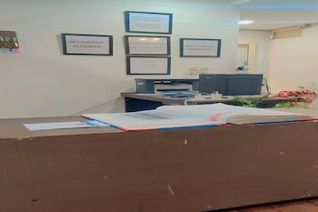 Hotel The Green Arrow,India>>New Delhi,2 star