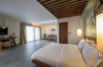 amyntas seafront hotel