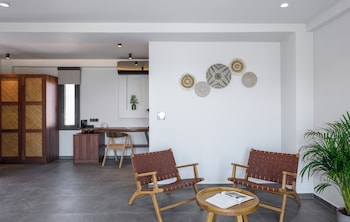 amyntas seafront hotel