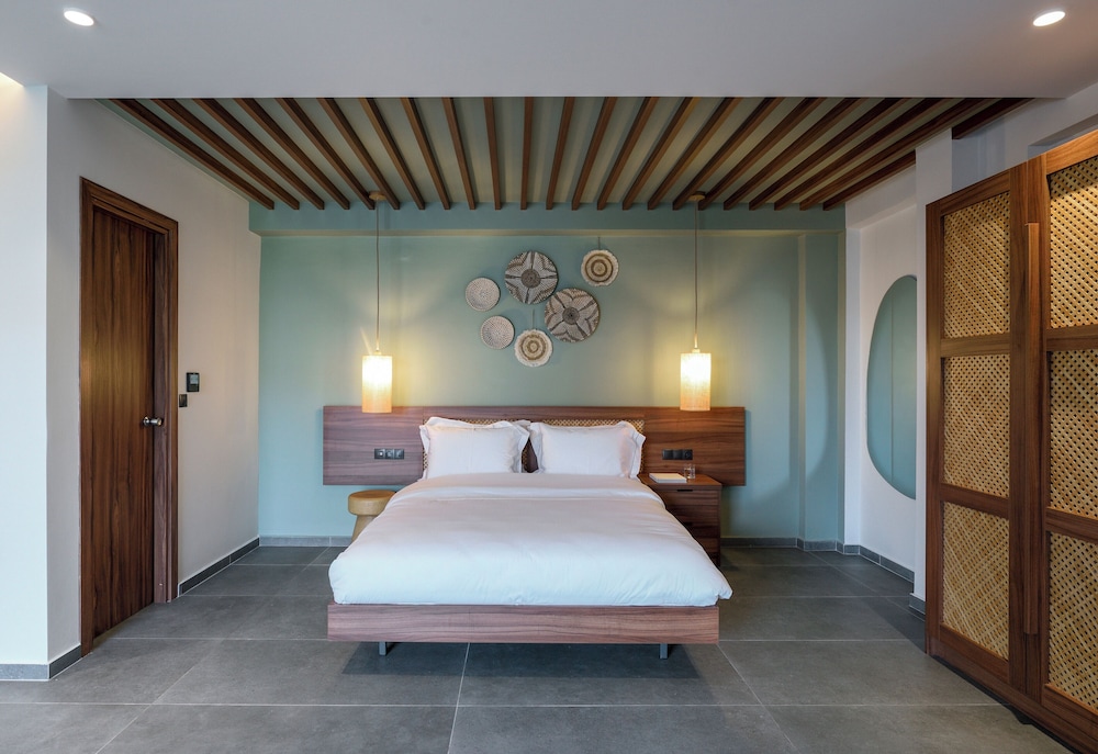 amyntas seafront hotel