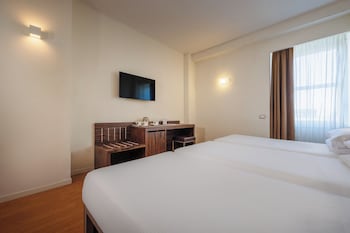 ih hotels milano centrale