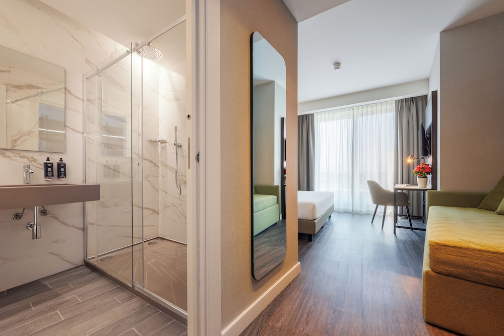 ih hotels milano centrale