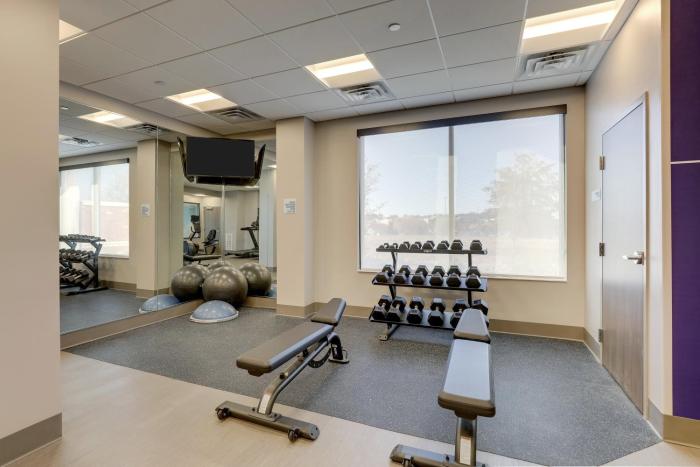holiday inn express holly springs raleigh area an ihg hotel