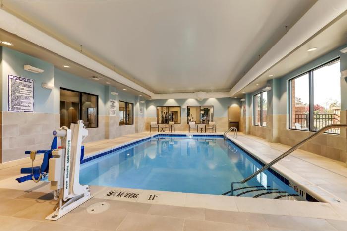 holiday inn express holly springs raleigh area an ihg hotel