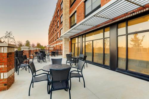 holiday inn express holly springs raleigh area an ihg hotel