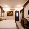 hotel pearl palace