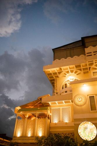 hotel pearl palace
