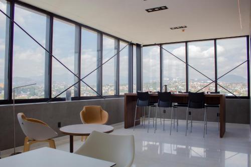 holiday inn express mexico city satelite an ihg hotel