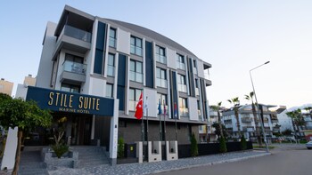 stile suite marine hotel